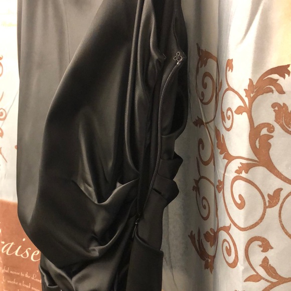 Gorgeous cocktail dress from Nordstrom - Picture 5 of 5